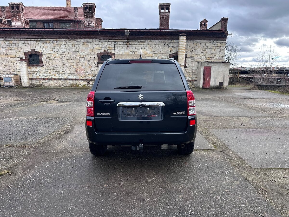 Suzuki Grand VITARA 1,9DDiS 95kw 4x4 - 4