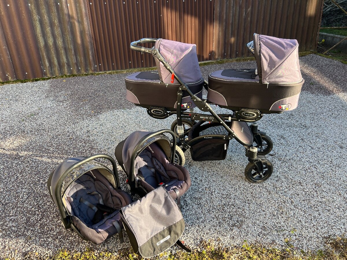 Kočárek pro dvojčátka - 4