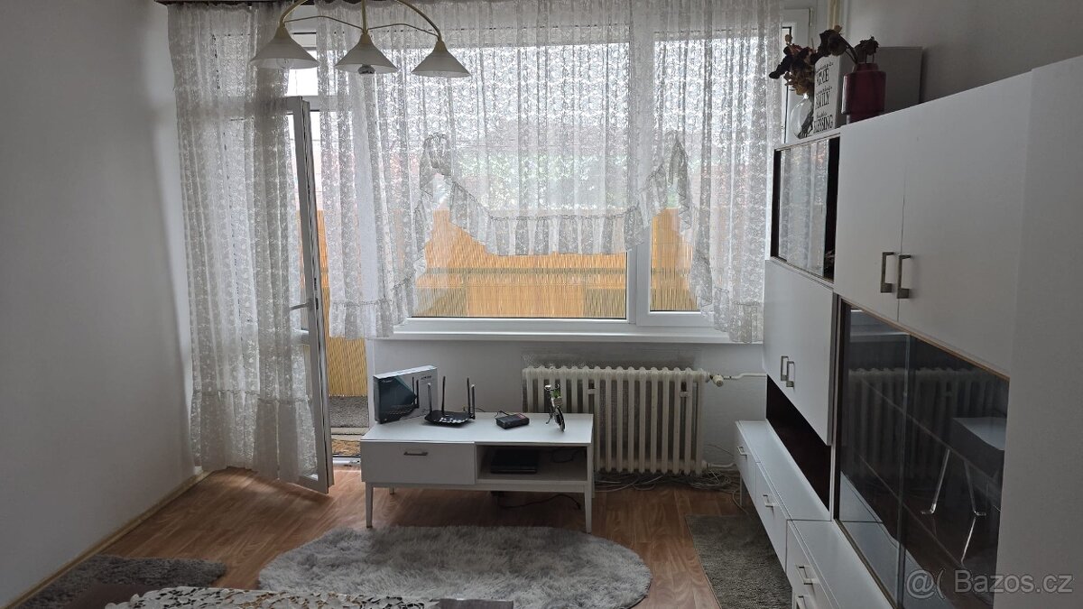 Byt 2+1, balkon, 63 m2 - 4