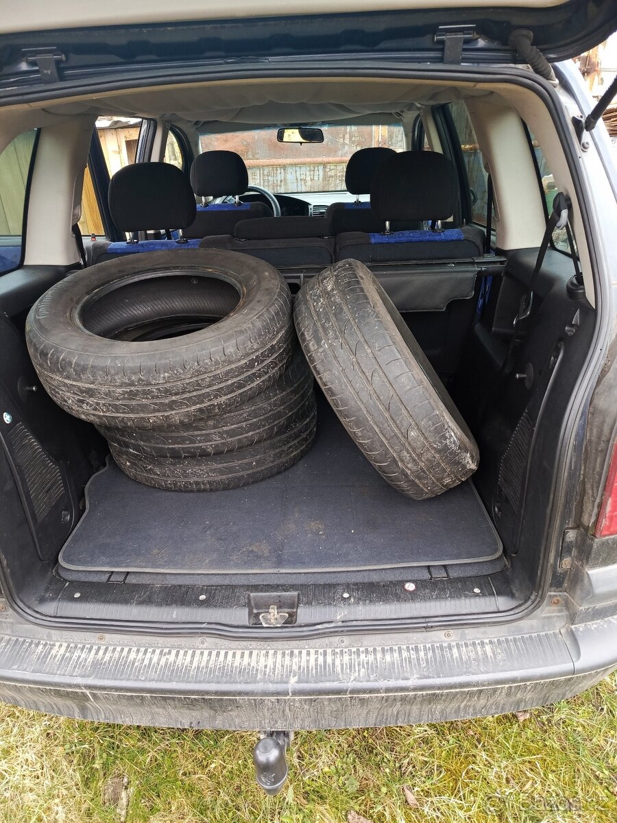 Opel Zafira - 4