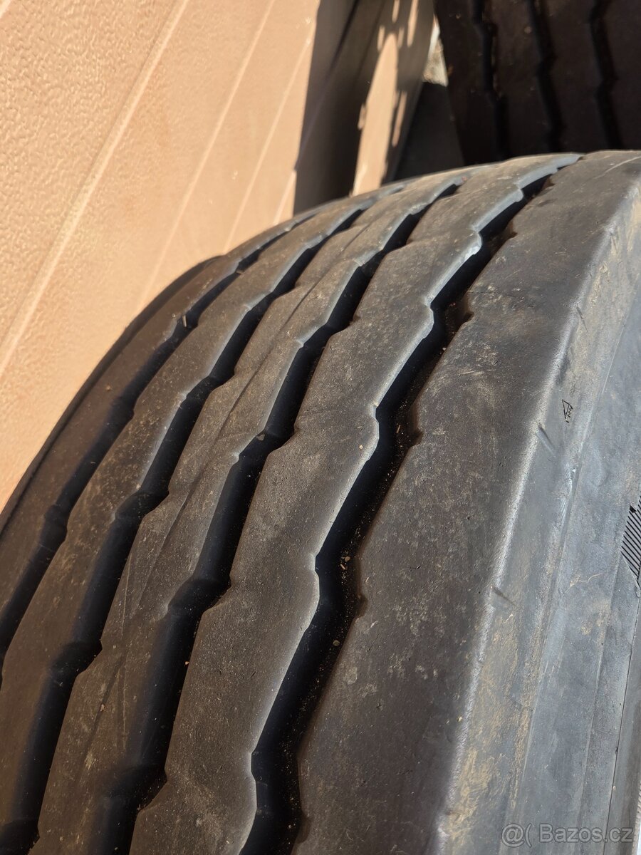 Kola 315/80 R22,5 - 4
