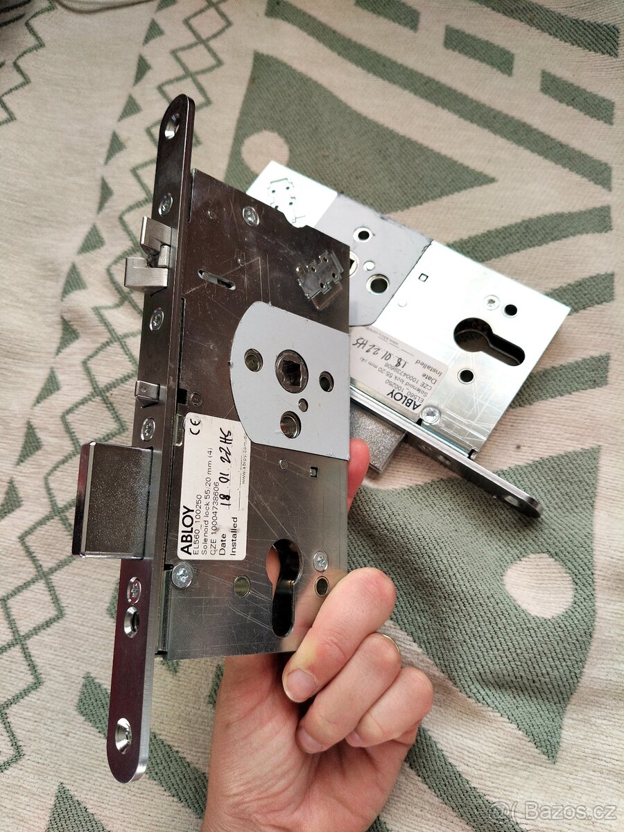 2x elektrozámek Abloy - 4