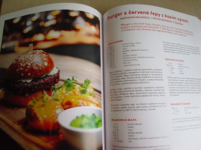 KUCHAŘKA KOŘENĚNÁ ŽIVOTEM - NOVÁ - 4