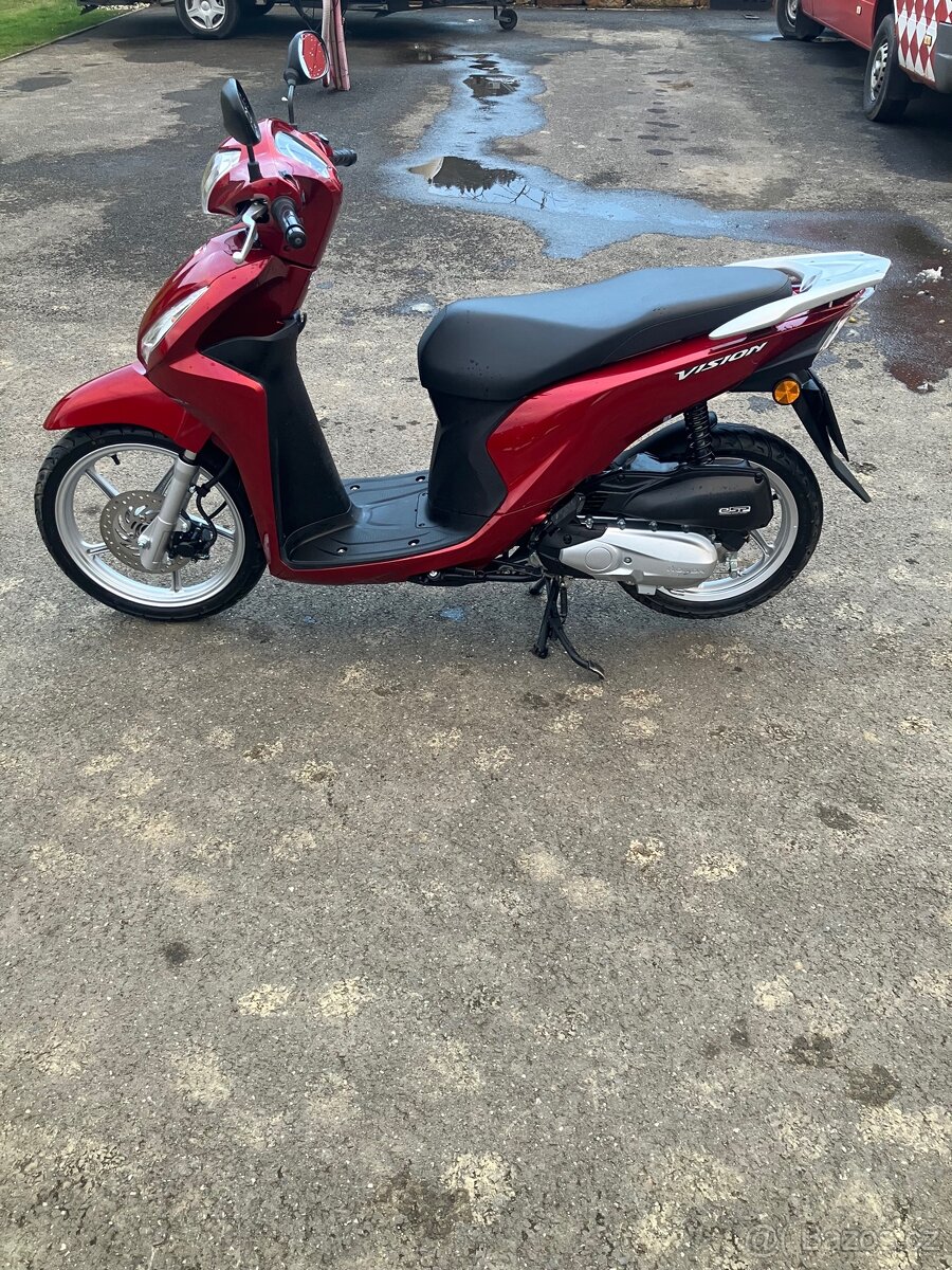 Honda Vision 110 - 4