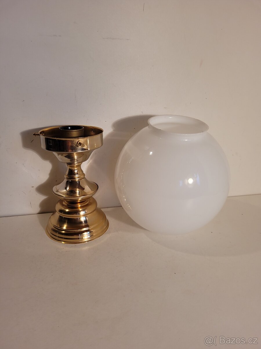 mosazná velká stará stropnice, lustr, bílé stínidlo - 4