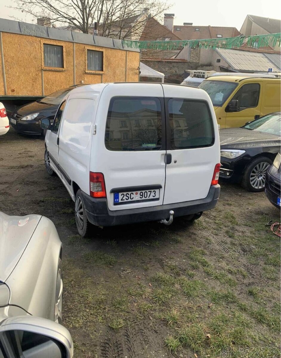 Peugeot partner 1.6 benzín - 4