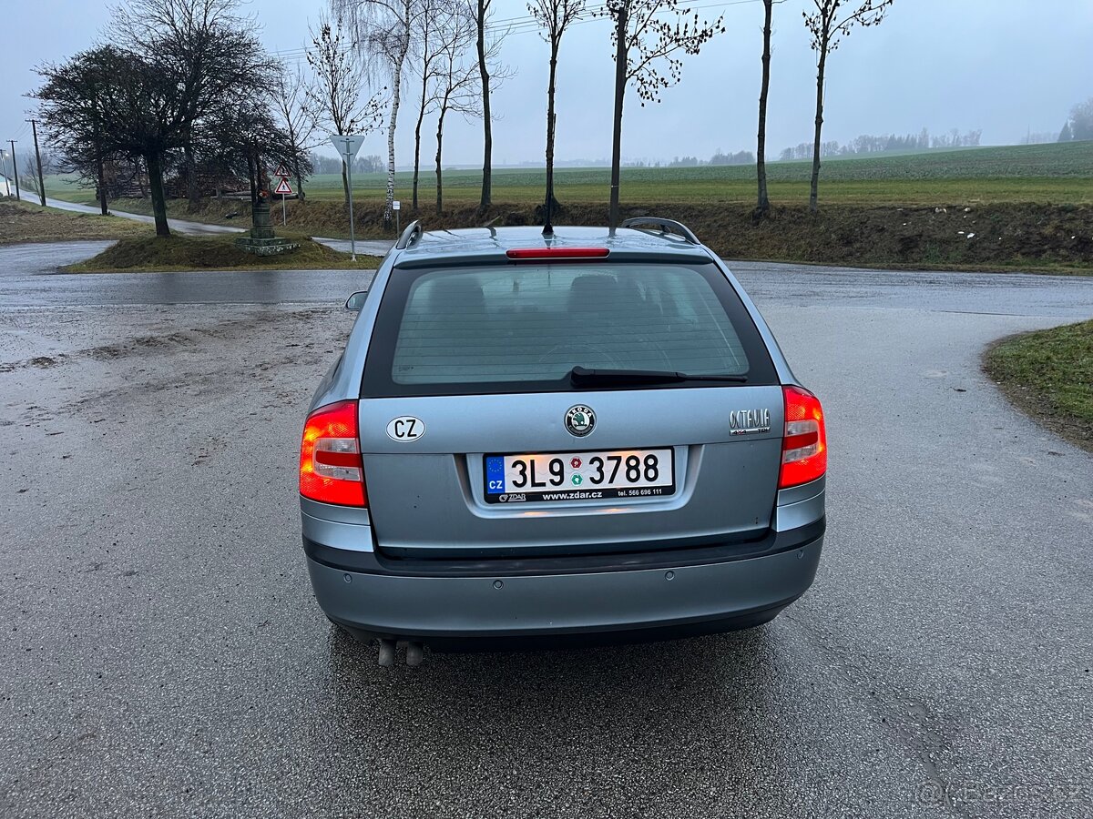 Škoda Octavia 1.9 TDI BXE 4x4 - 4