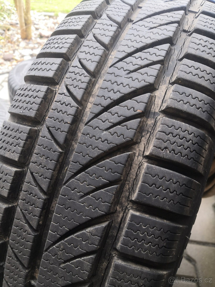 4 disky (s pneu), cena za vše - 4