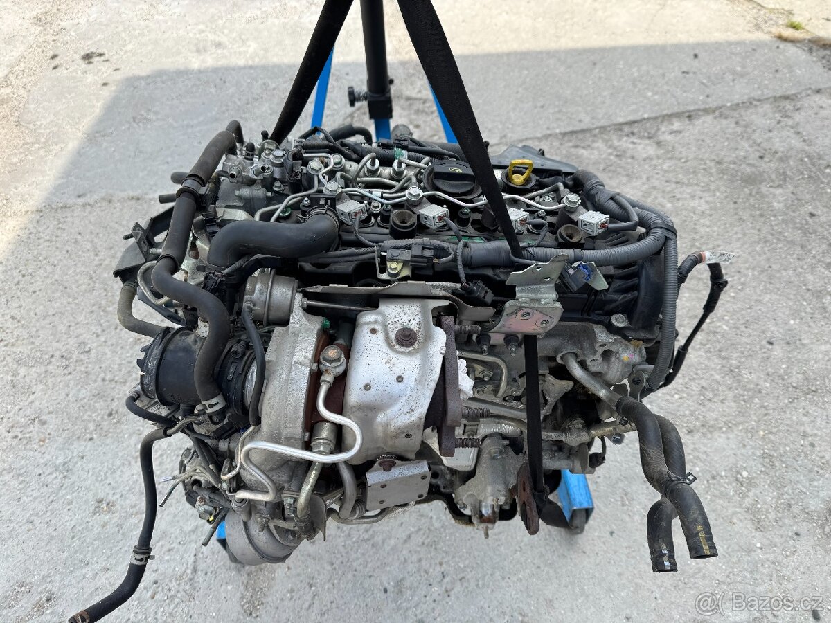 -----MAZDA 2.2 D SKYACTIVE 3, 6, CX5----- - 4