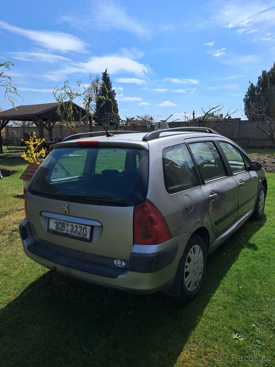 Peugeot 307 - 4