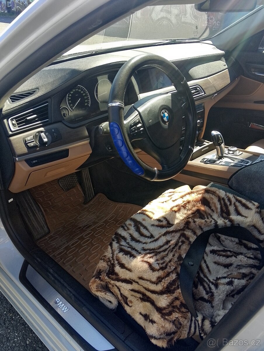 BMW 740D 3,0 tdi - 4