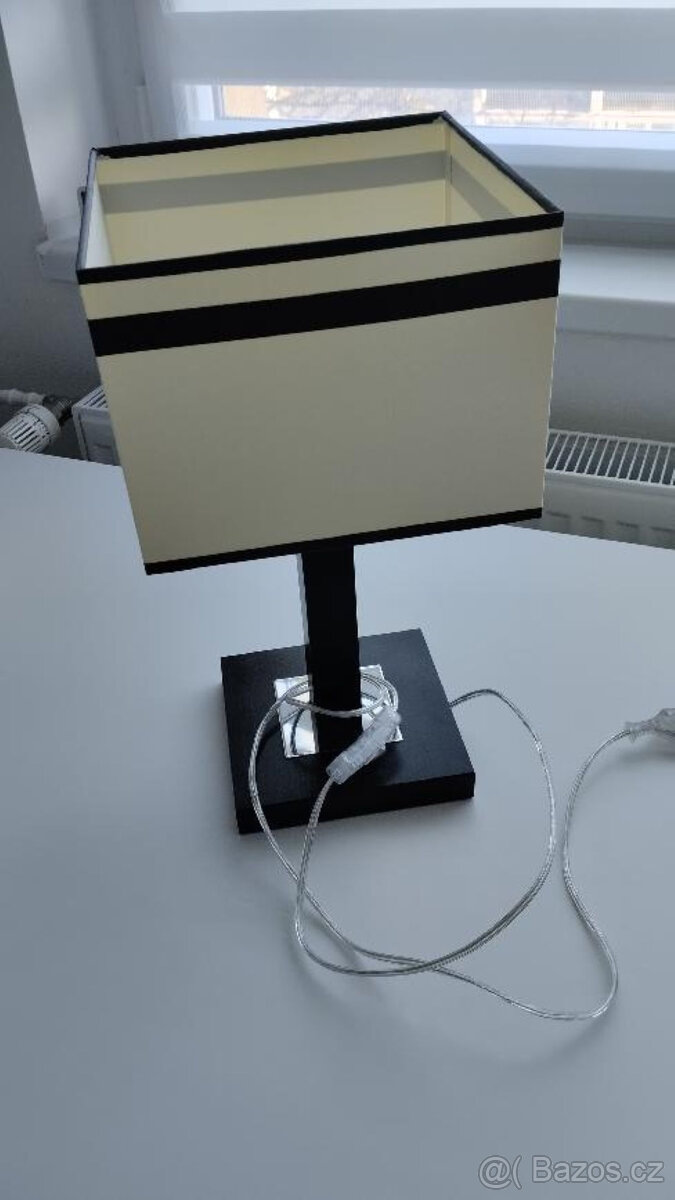 STOLNÍ SVÍTILNA - LAMPA - 4
