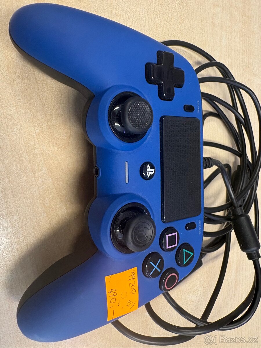 Herní ovladač Nacon Compact Controller pro PS4 / PC (modrý) - 4