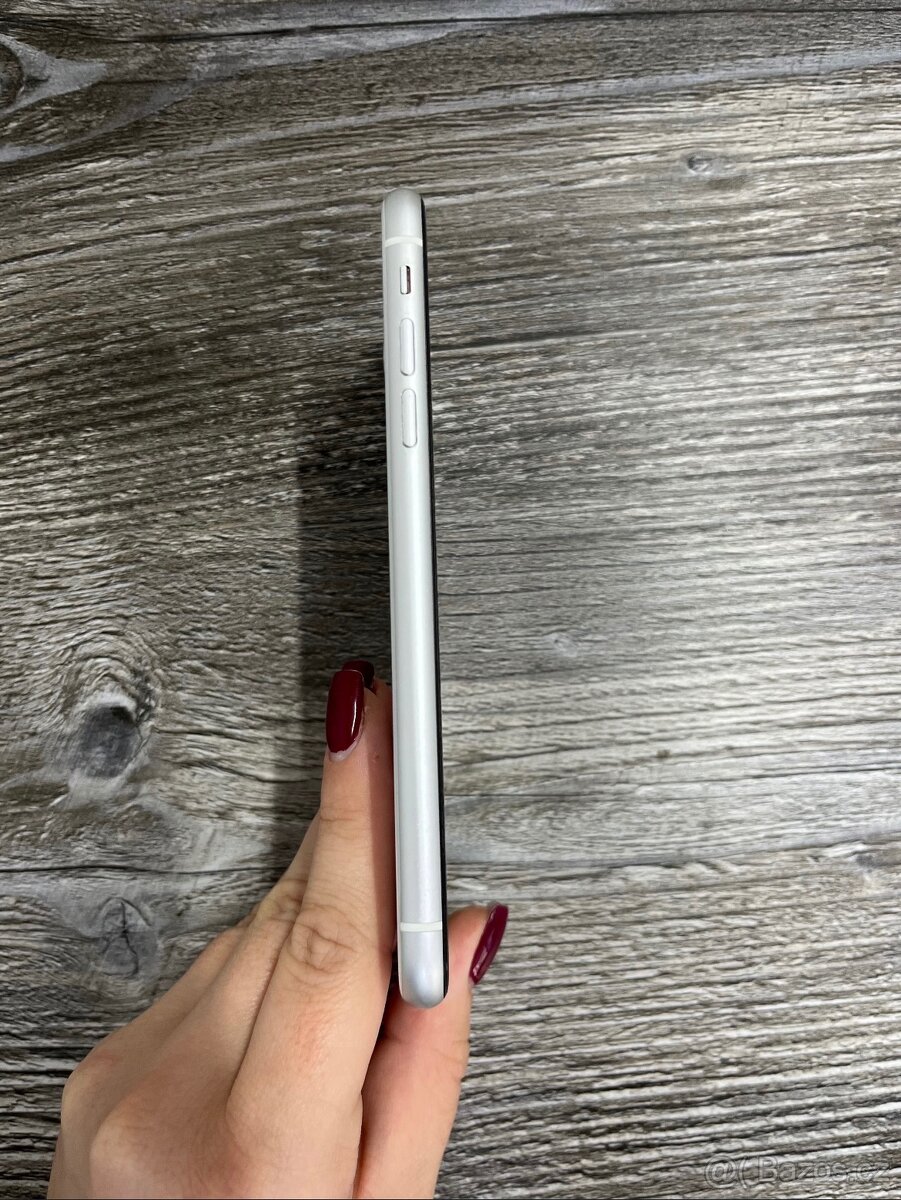 APPLE IPHONE XR WHITE 64GB - 4