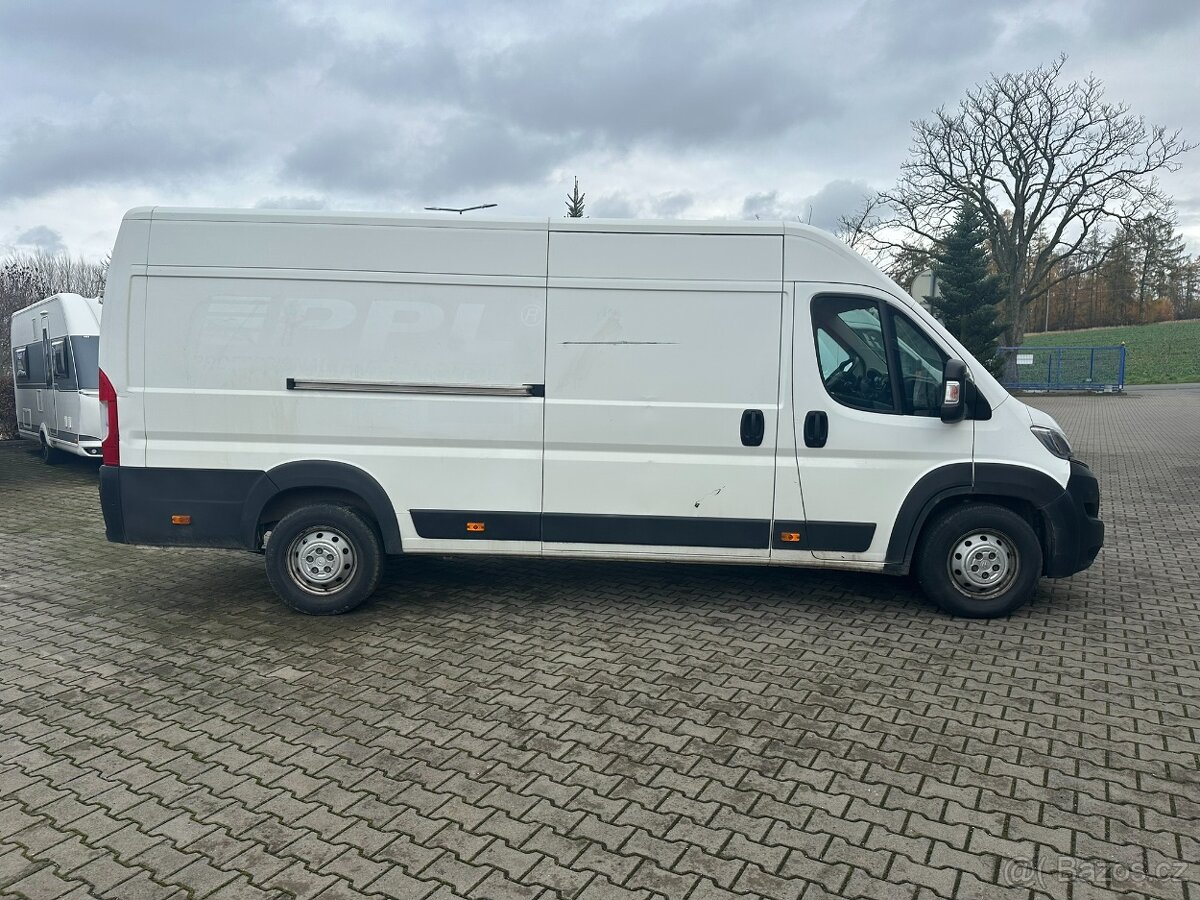 prodám Citroen Jumper 2,2 HDI L4H2 vadný motor - 4