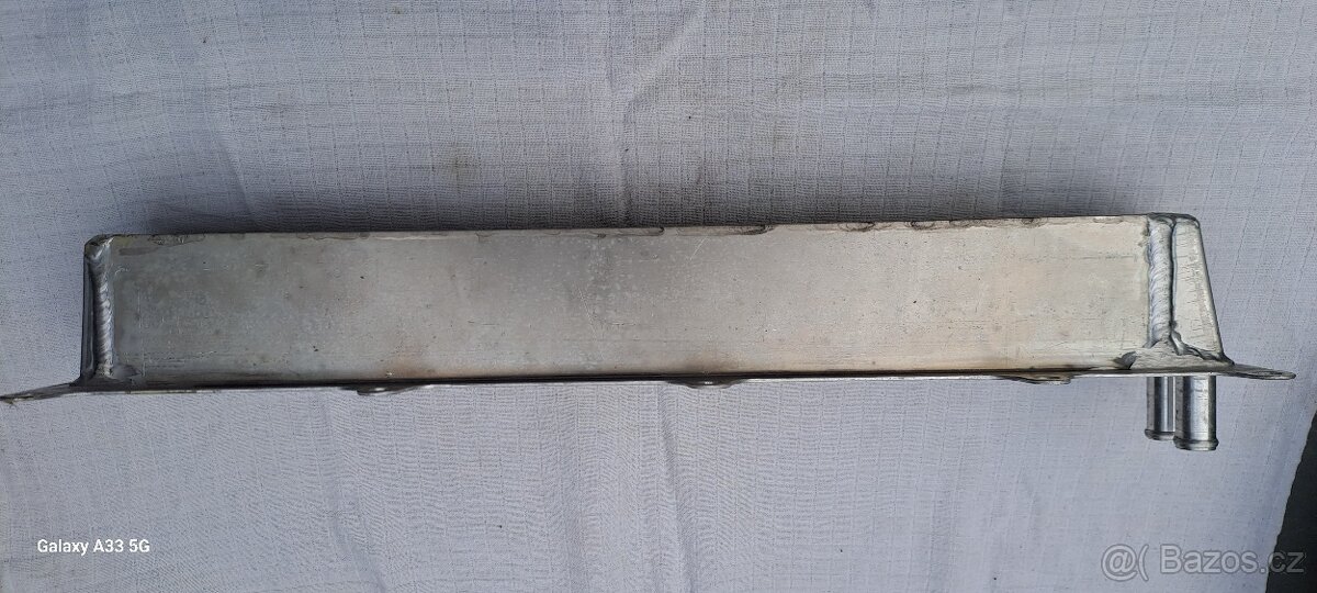 Mezichladič vzduchu Zetor UŘ III - 4