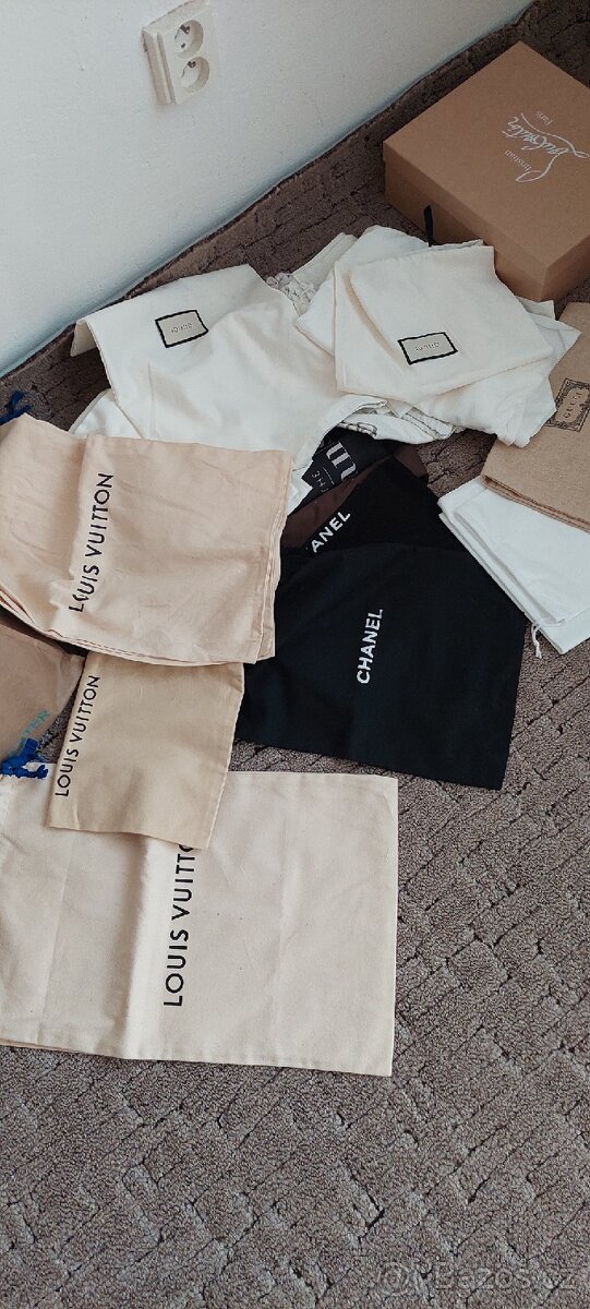 Papírové značkové tašky - 4