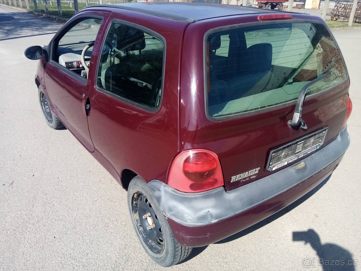 Renault twingo, 1.2 , 43 kw , r.v 2000 - 4