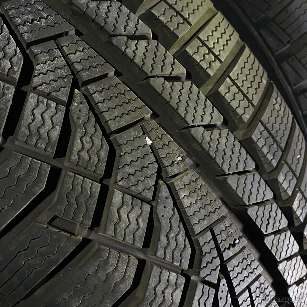 Zimní pneu VŠE SKLADEM - R14 | R15 | R16 | R17 | R18 | - 4