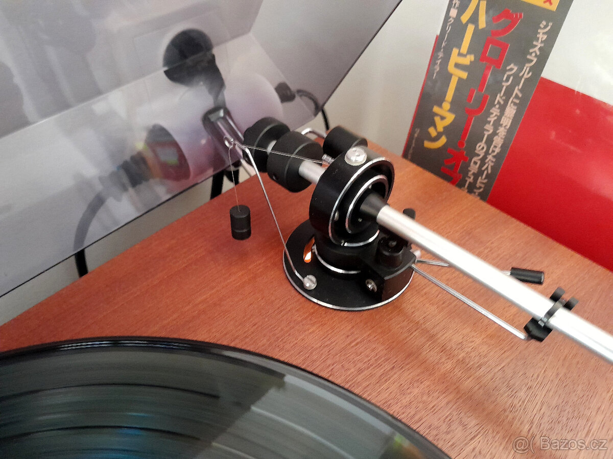 GRAMOFON TESLA NC 450 - 4