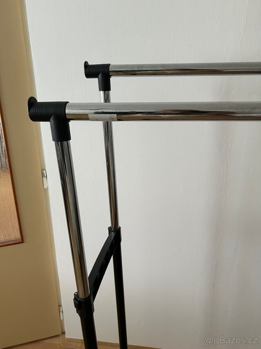 Stojan na oblečení - 4