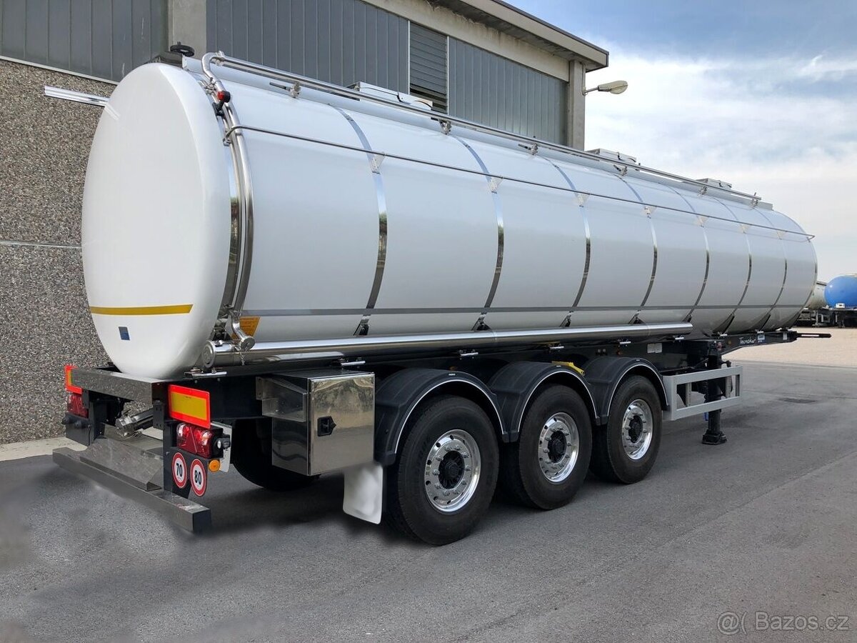 Cisterna na potraviny vč. mléka 30.000 ltr - 4