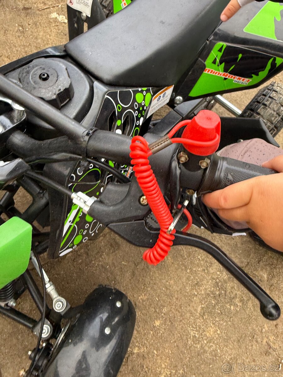 Dětská čtyřkolka