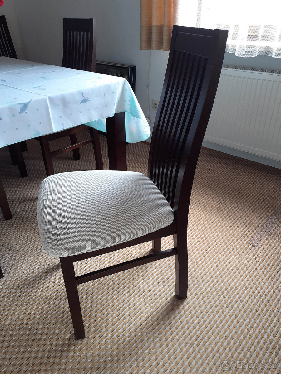 Jídelna nebo obývací pokoj - 4