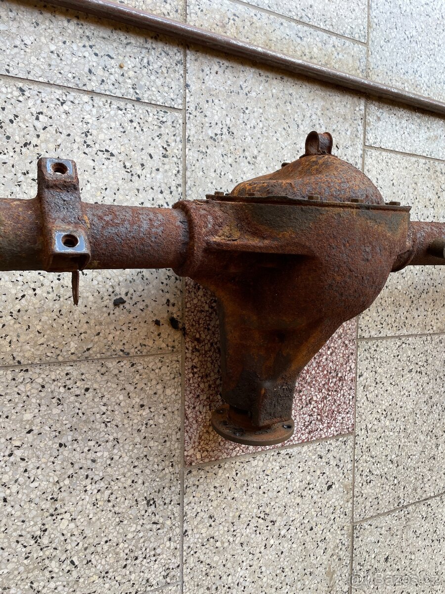 Zadní náprava Escort mk2 - 4