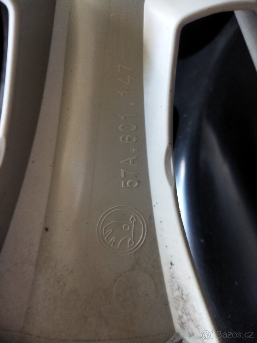 Plechový disk+Poklice Karog 16 - 4