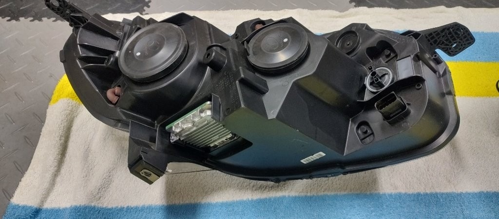 Toyota Proace 2 II 2016 - Jumpy Expert - Svetlo Xenon - 4