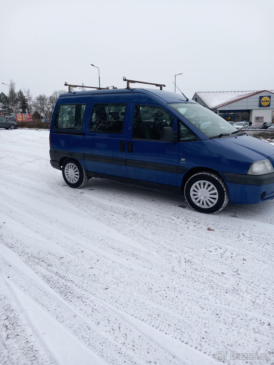 Prodám Peugeot Expert 2.0HDI - 80kw - 6 míst - 4