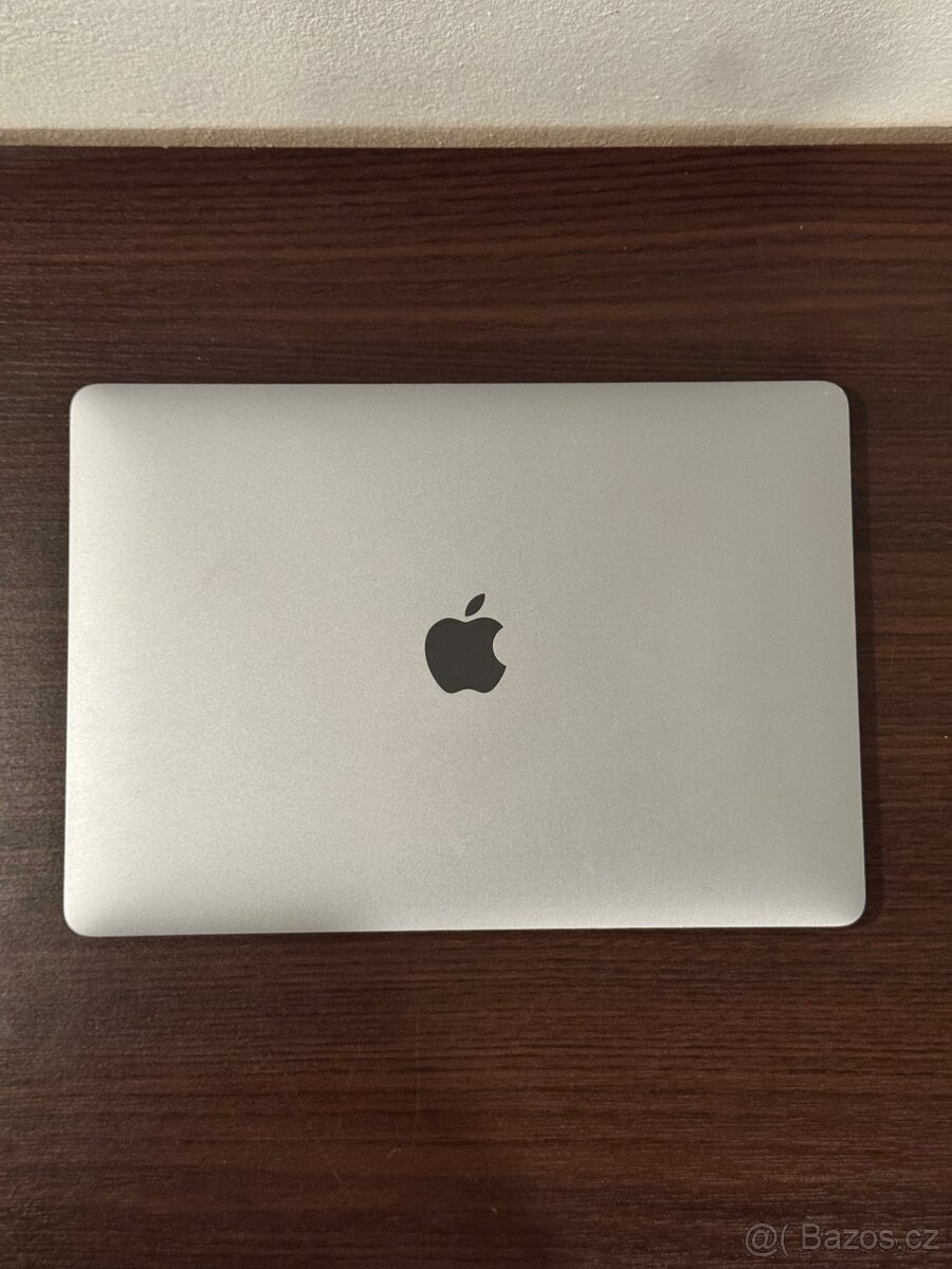 MacBook Pro 13" (2020) - i5/32GB/1TB - DPH - 4