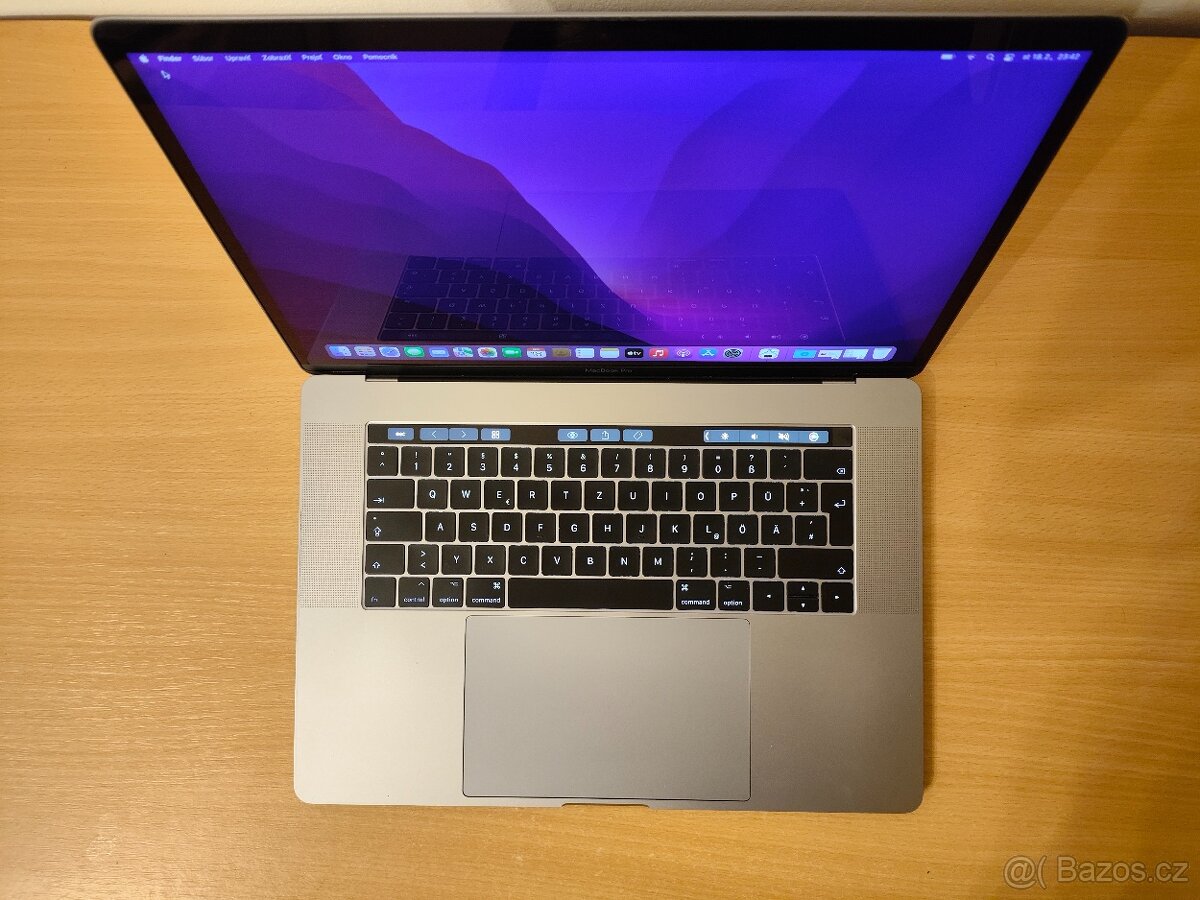 Apple MacBook Pro 15 A1707 – i7 | 16GB | 512GB - 4