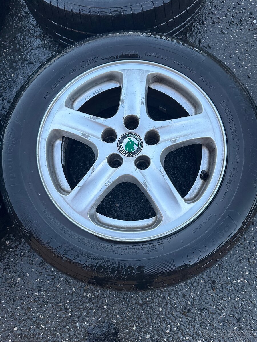 Lité kola Octavia 1 - 4