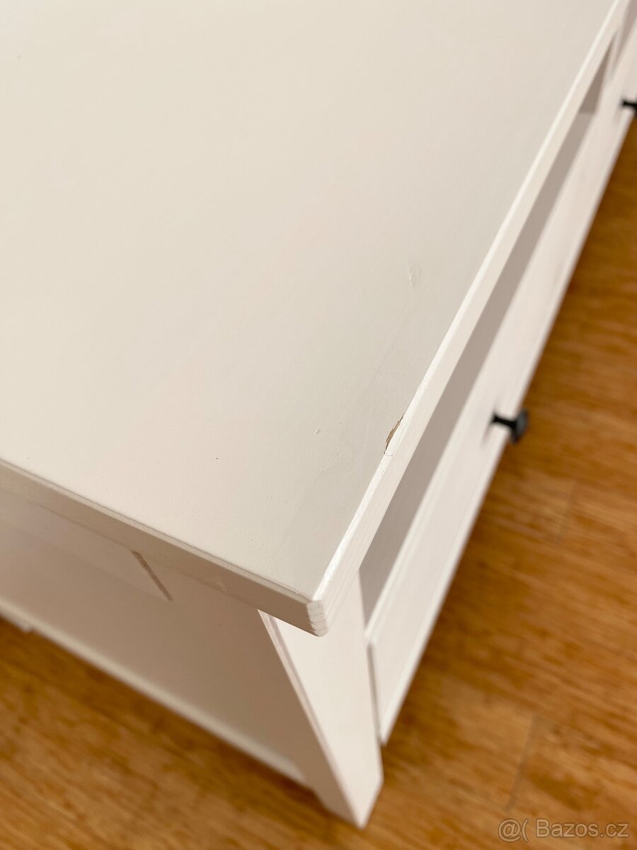 Hemnes TV stolek - 4