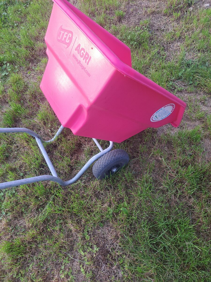 Dětské výklopné zahradní kolečko 125 L - 4