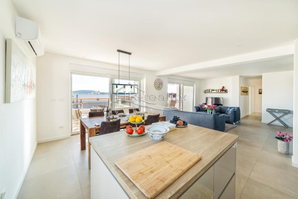 Vodice – kompletne zariadený penthouse, výhľad na more - 4