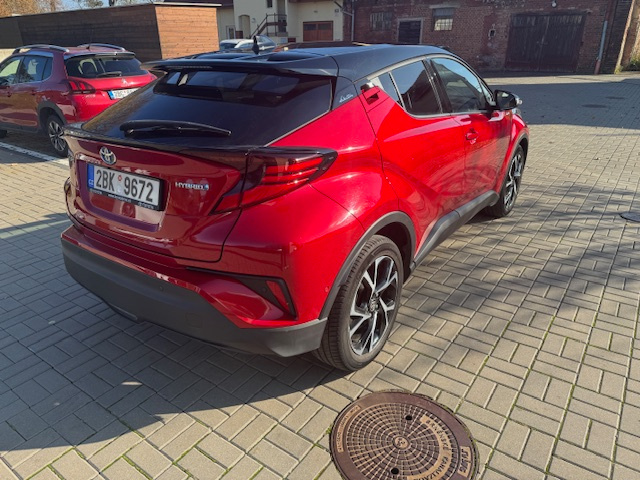 Toyota C-HR 1.8 Hybrid - 4