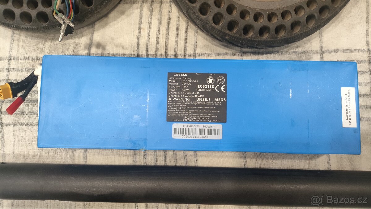 Sencor Elektricka kolobezka dily - 4