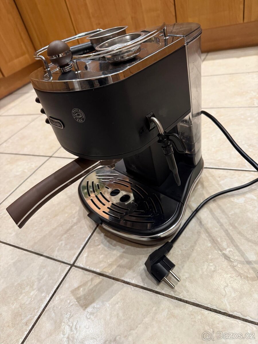 Kávovar DeLonghi - 4
