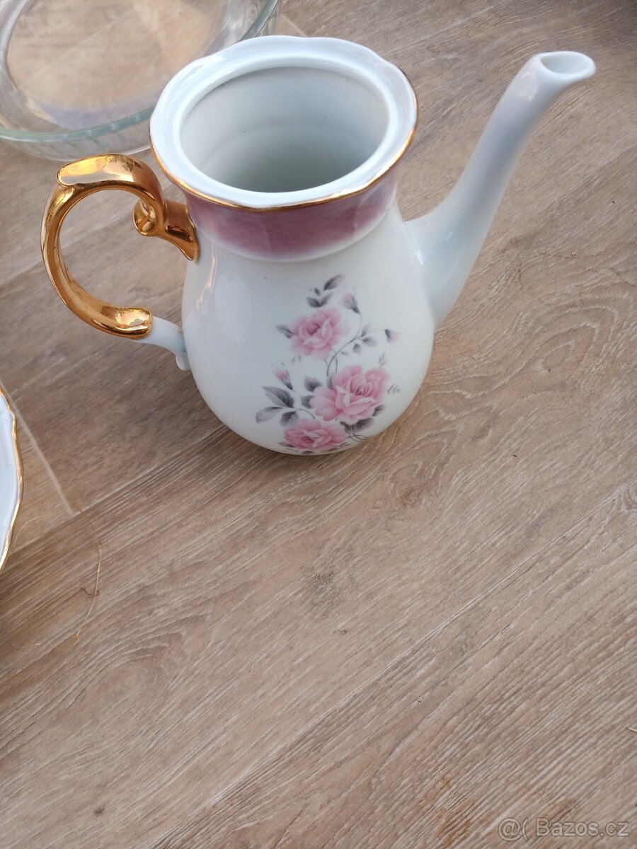 Prodám mísy a konvici, kus 50 Kč - 4