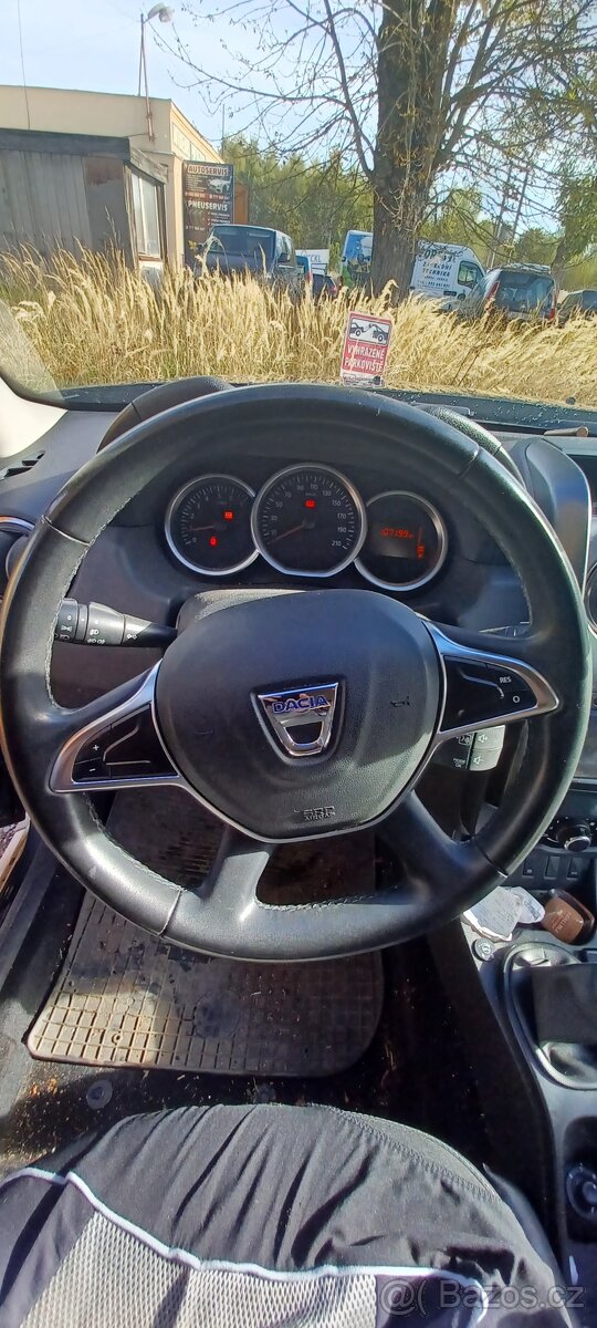Dacia Duster1,6lpg,benzín. 1 majitel 108000km - 4
