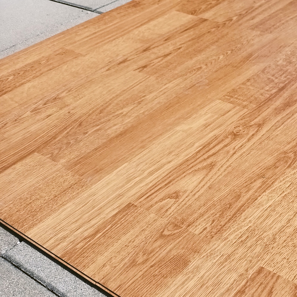 Prodej laminátové podlahy - barva světlý dub (přírodní) - 4