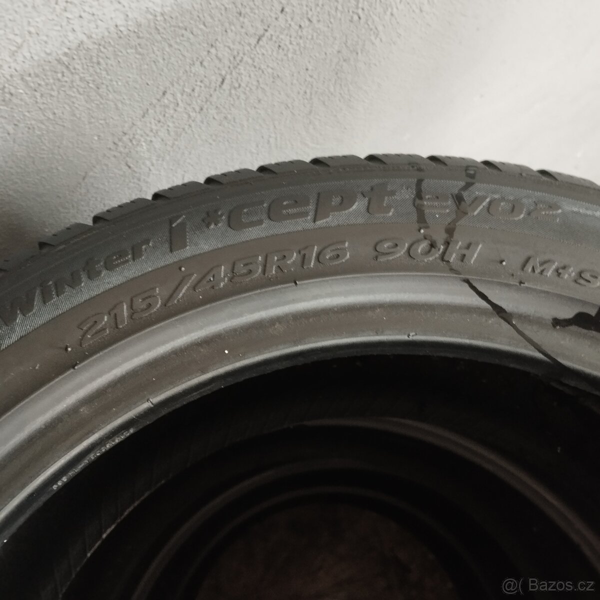 Zimní pneumatiky 215/45/16 Hankook - 4