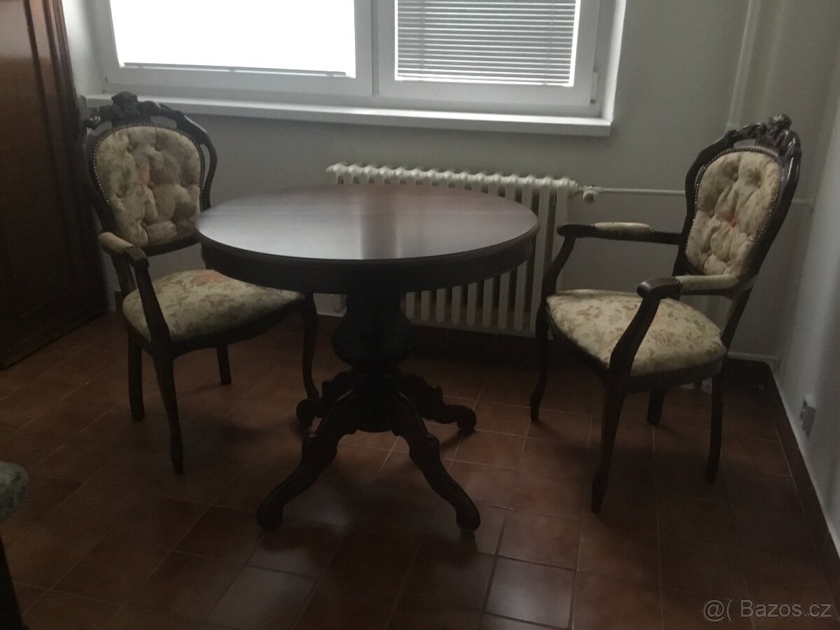 Prodám jídelní set - 4
