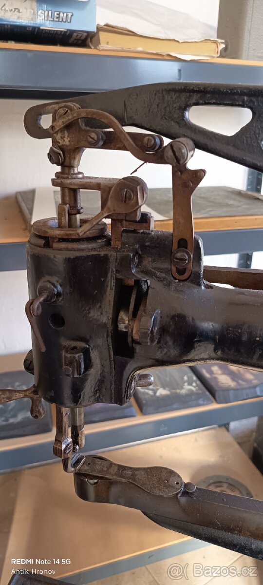 Šicí stroj, CLAES, obuvnický/sedlářský. - 4