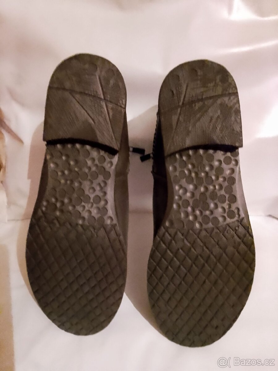 Dámské boty-vel.41 - 4