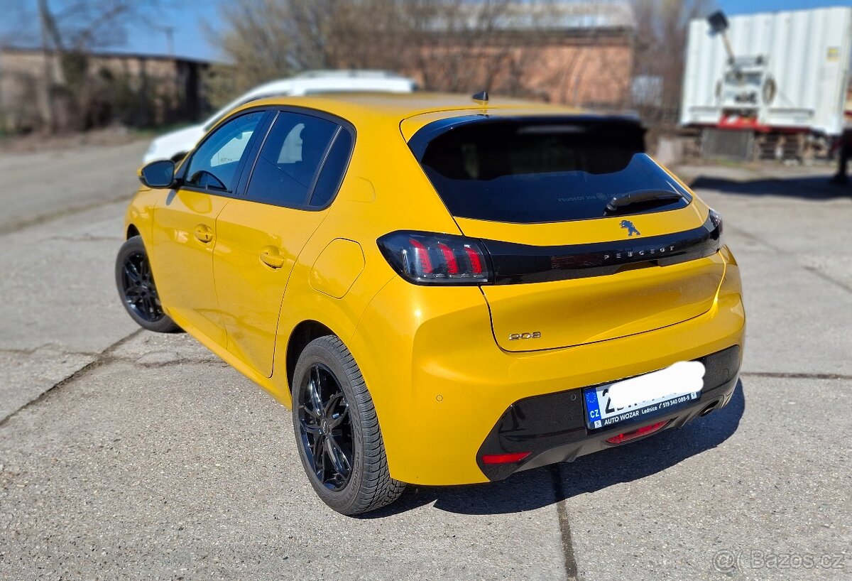 Peugeot 208 1.2 automat - 4