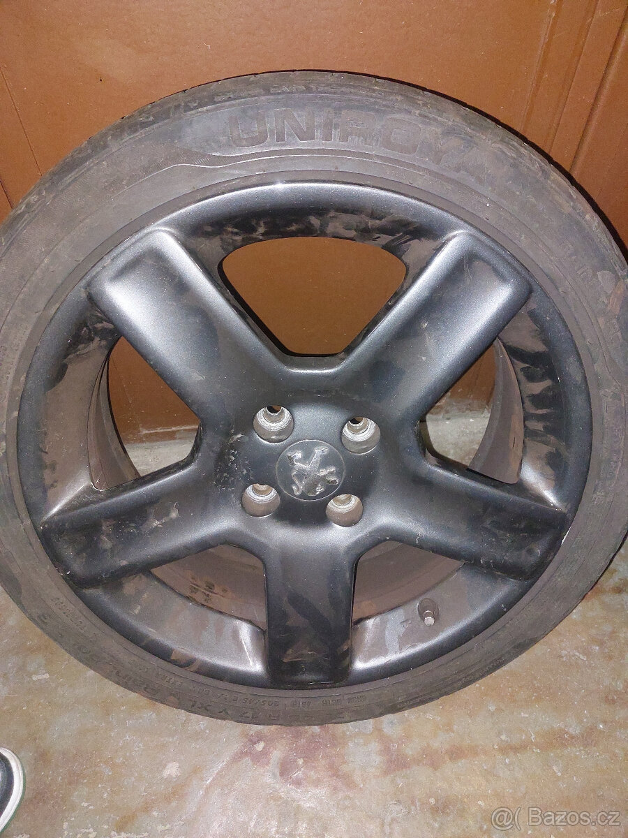 Peugeot challenger 205/45 R17 4x108 - 4